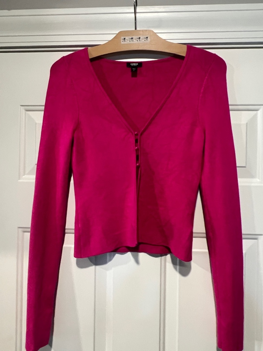 Fuchsia Express‎ Body Contour 3 Button Cardigan Sz S Layer Colorful